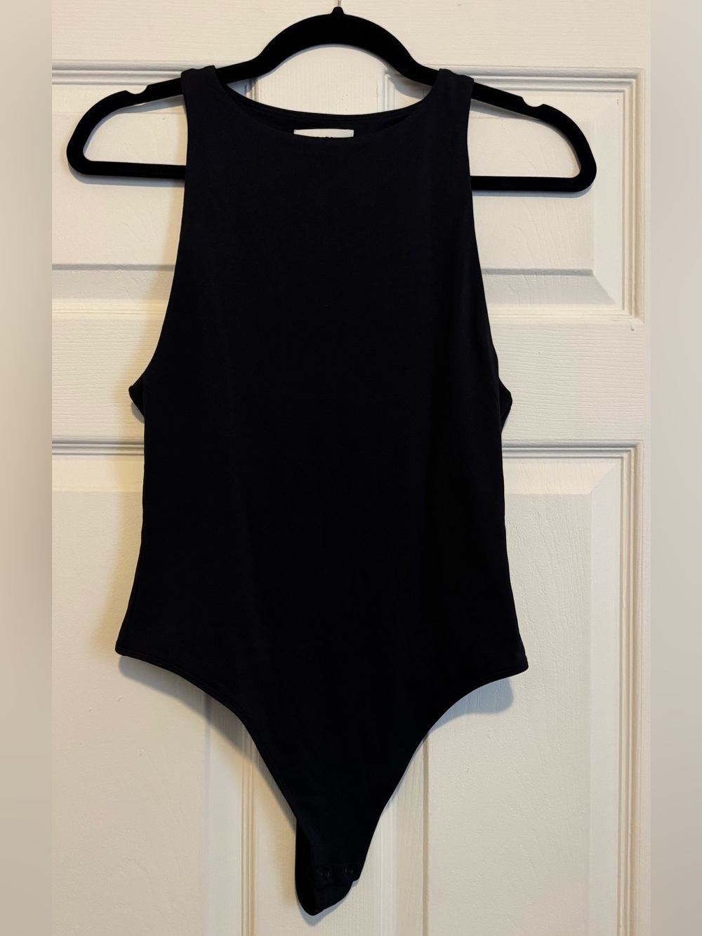 Aritzia Babaton Contour 90s Black Bodysuit